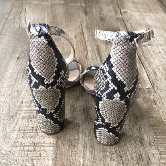 Sam Edelman Yaro Leather Snake print Square heels - Picture 9 of 14